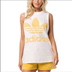 New Adidas trefoil tee / tank top